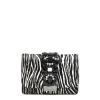 Bolsos*Alma en Pena Comprar Bandolera Con Detalle De Joya