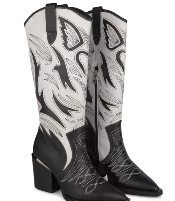 Botas Tacón*Alma en Pena Comprar Bota Vaquera Con Bordado