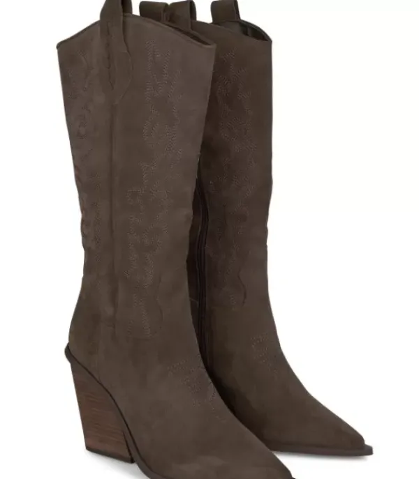 Botas Tacón*Alma en Pena Comprar Bota Vaquera Con Tacón Bordado