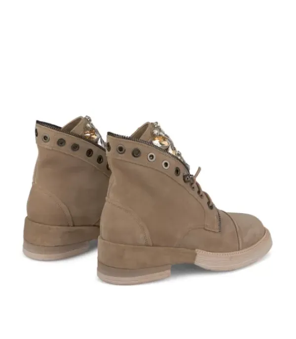 Botines Planos*Alma en Pena Comprar Botin Con Detalle Central